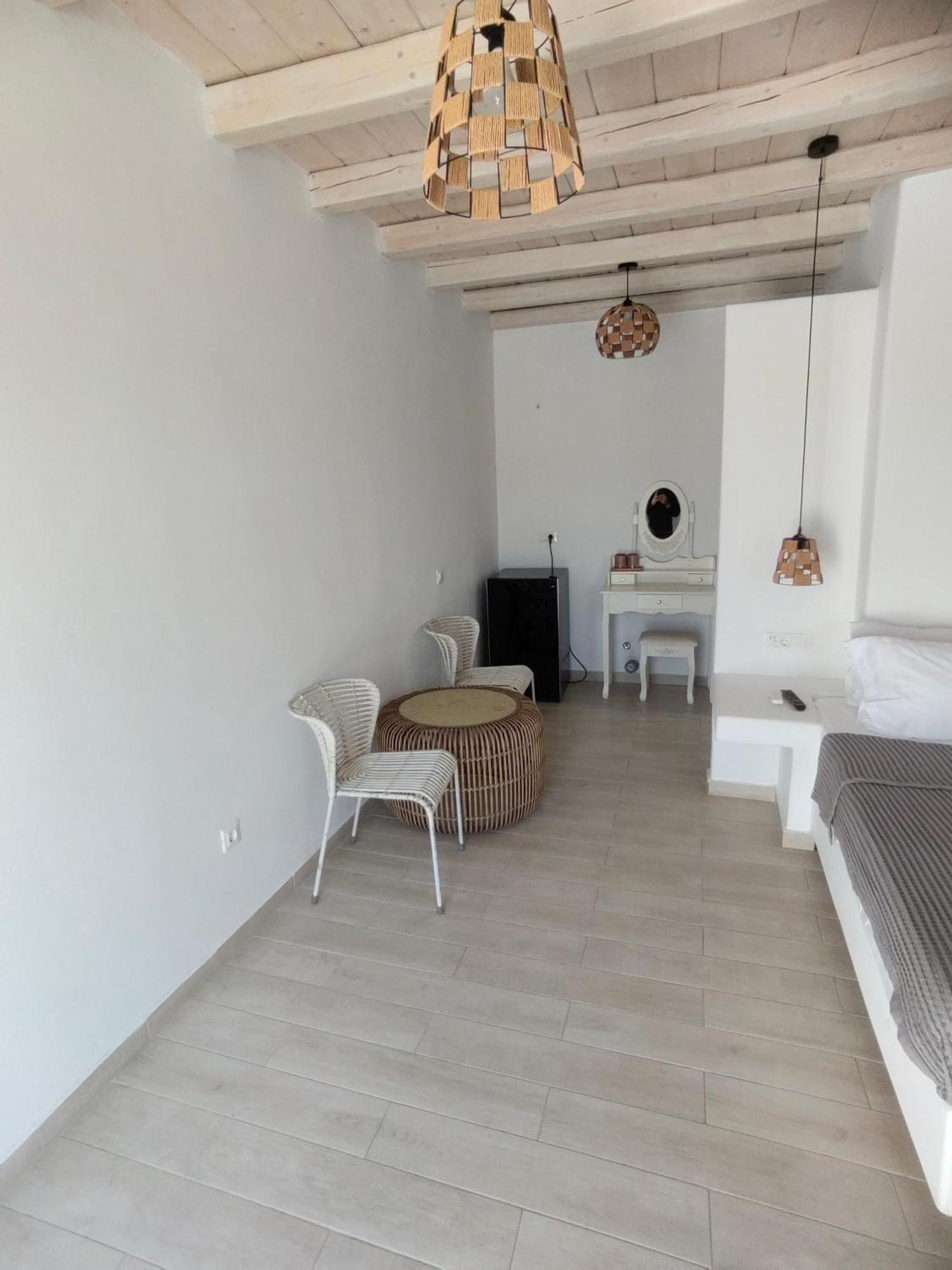 Ftelia Breeze Hotel Klouvas Ngoại thất bức ảnh